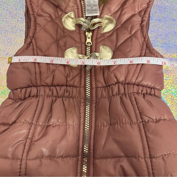 Little Lass Mauve Hooded Puffer Vest 3T Toddler Faux Fur Zipper Quilted - Picture 11 of 14